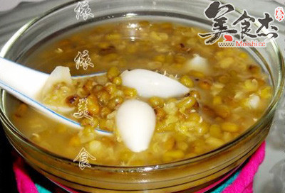百合绿豆汤