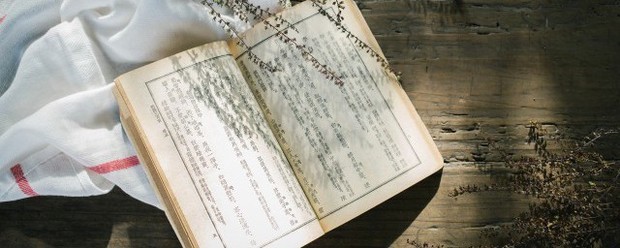 曲径通幽处禅房花木深的意思
