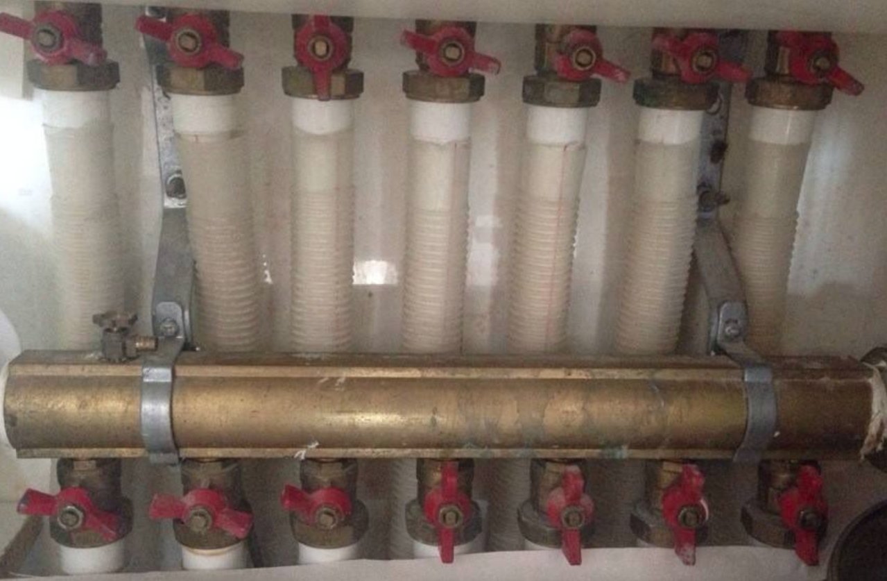 地暖暖气阀门开关方向