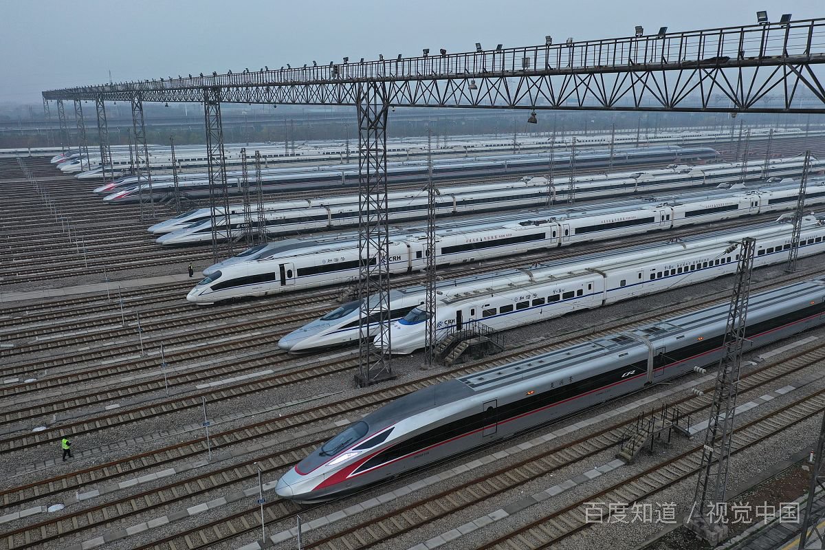 老公对儿子很溺宠，他每天工作回来都是他做饭，照顾孩子。就是太忽略我了。怎么办？