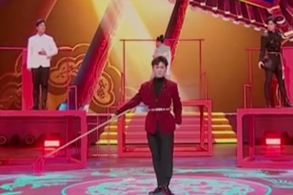 《上线吧!华彩少年》中，90后女孩改编说唱《皮黄新韵》，有惊艳到你吗？