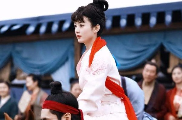 古装剧里面的马，到底是真的还是假的呢？