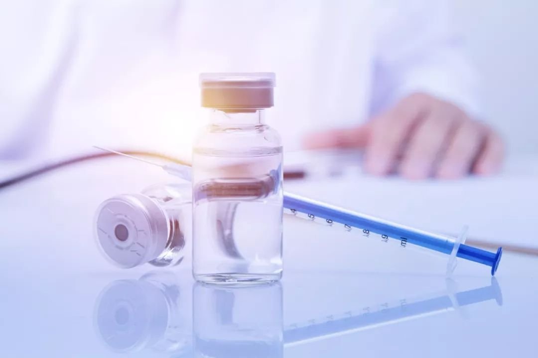 记者探访俄疫苗生产工厂，疫苗有多久才能给普通民众注射？