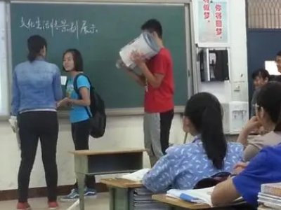 高中生活的经历与体会50字