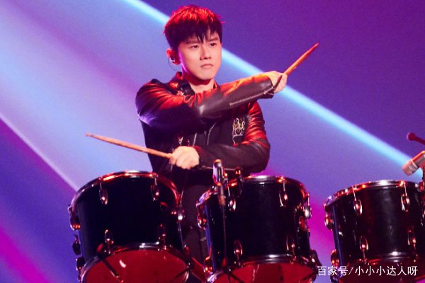 明星隐藏的双重身份，张杰是上海大学老师，倪妮是国家运动员，鹿晗又是啥？