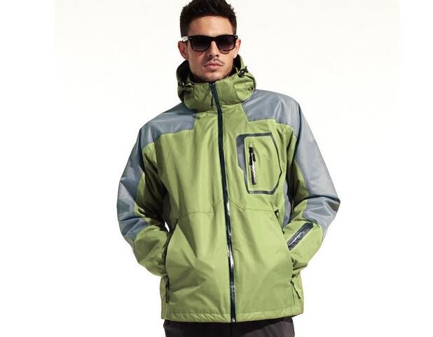 哪款冲锋衣品牌值得推荐？