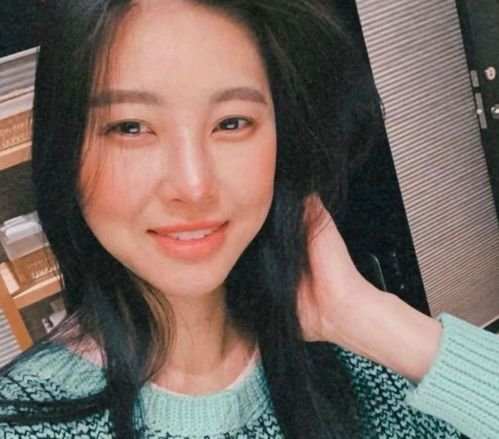 百亿名媛孙莹莹被曝新恋情，她的感情道路坎坷吗？