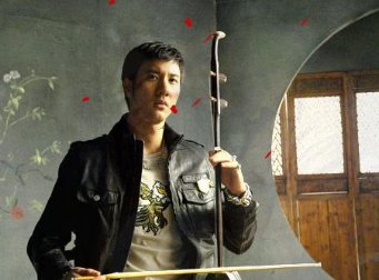 推荐几首带有京剧腔的歌曲