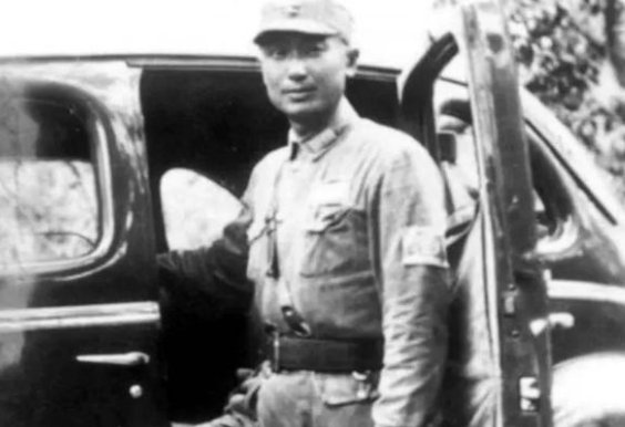 抗日英雄人物有哪些？