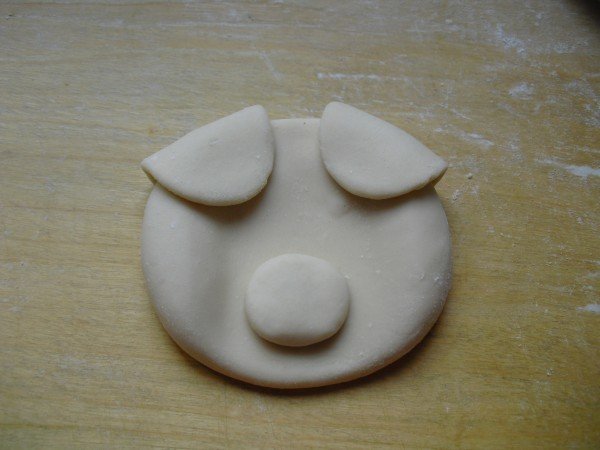 小猪头馒头的做法步骤图，小猪头馒头怎么做