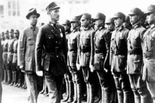 北洋军阀的三大派系，是怎样退出历史舞台的？