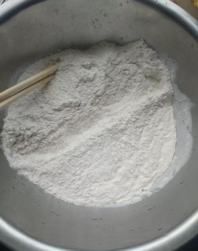 葱花饼怎么做才又软又好吃？