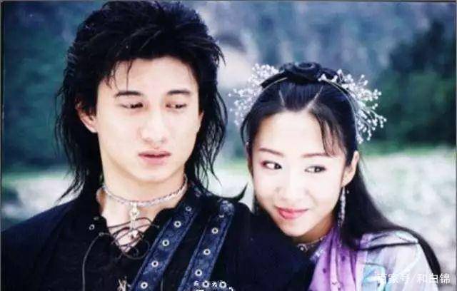 41岁刘思彤，出道22年形象百变多姿，如今过得如何？