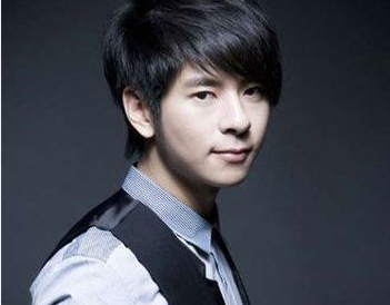 《面具》歌词是什么？