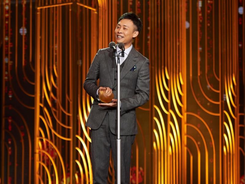 他是谁什么时候上映?