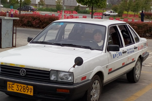 4人轮换c1个感觉的意思是什么？