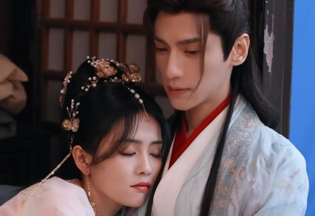 澹台烬对死后的苏苏做了什么