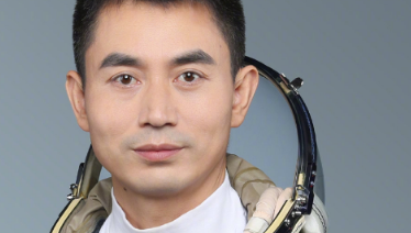 航天员叶光富有小孩吗