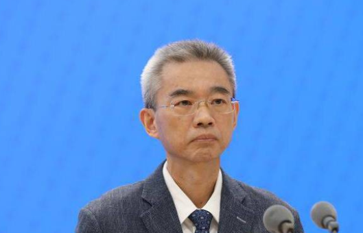 上海理论上10天至两周可实现社会面清零，专家对此是如何解读的？