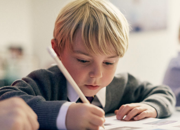 坐在振动器上写作业是什么感觉