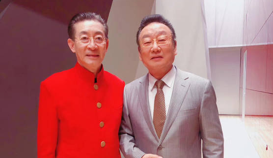 六小龄童什么时候走的？