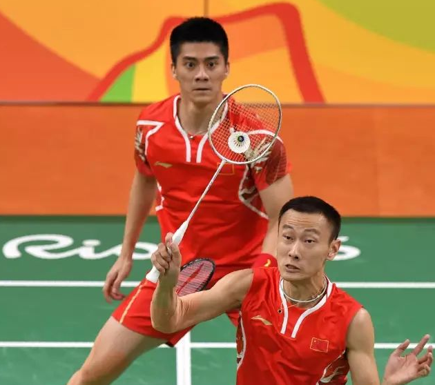 羽毛球名将傅海峰有几个孩子?