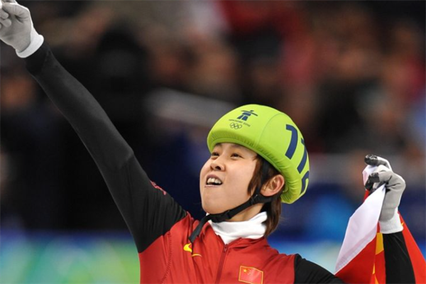 王濛的眼睛是怎么锻炼成尺的？