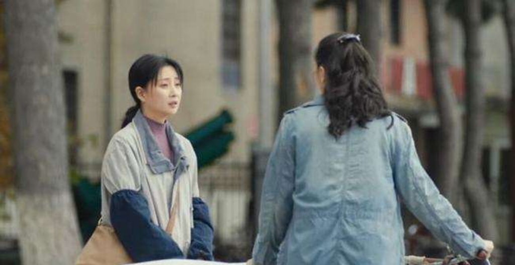 殷桃遭父亲花式催婚，她是如何应对父母催婚的？