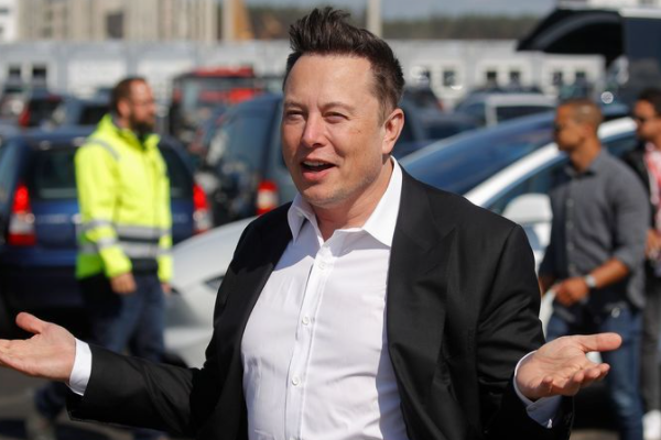 关于过半网友支持卖股票这件事，马斯克是如何回应的？