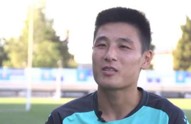 西班牙人官宣与武磊续约了？