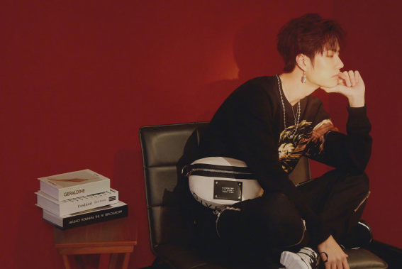 王一博修改代表作引热议