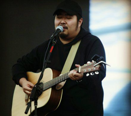 让我在看你一眼，什么从南到北是什么歌