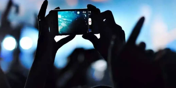 抖音话题fyp是什么意思？