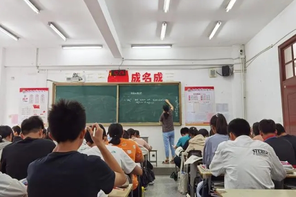 孙维刚的教学方法