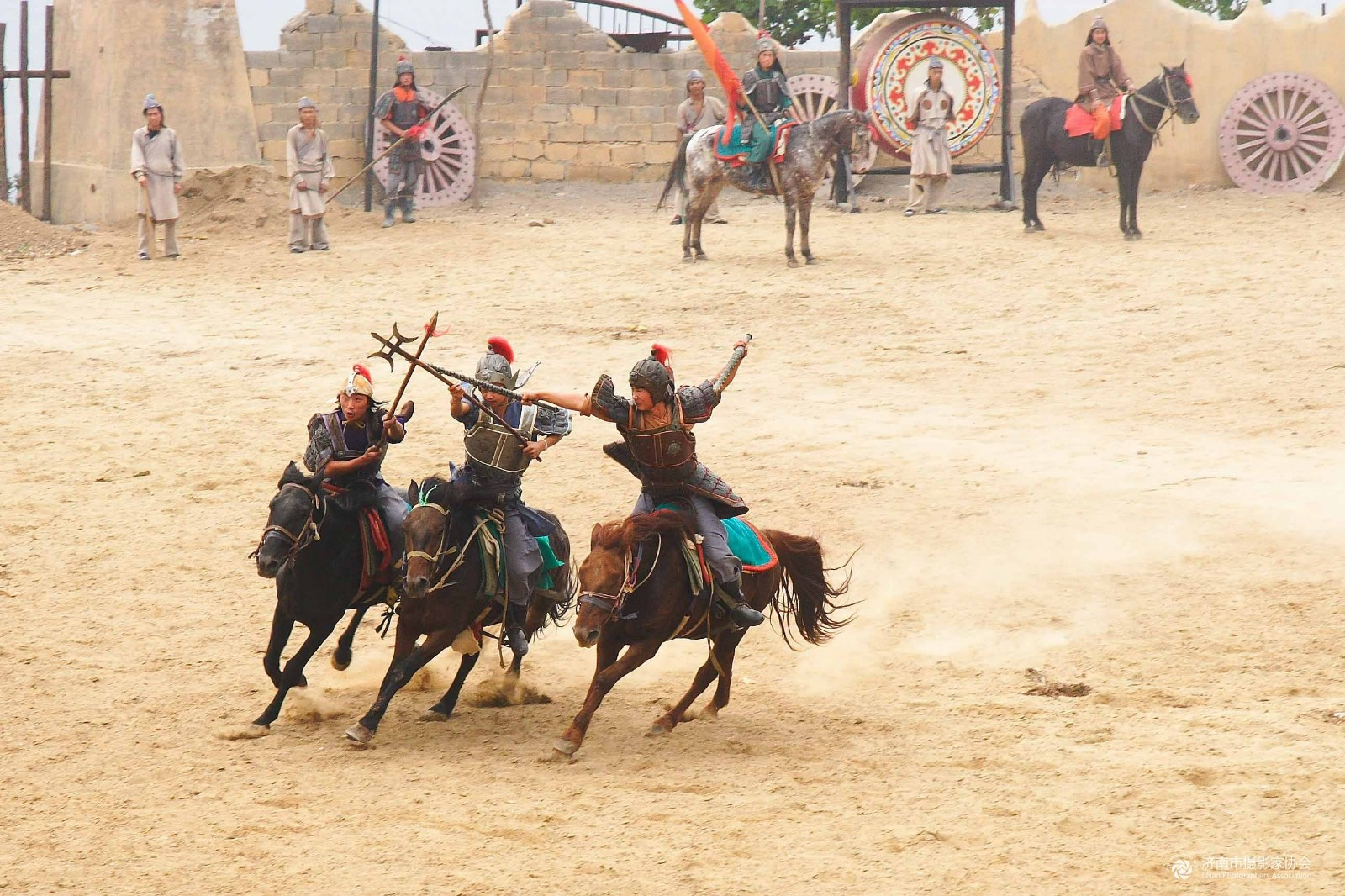 鏖怎么读什么意思