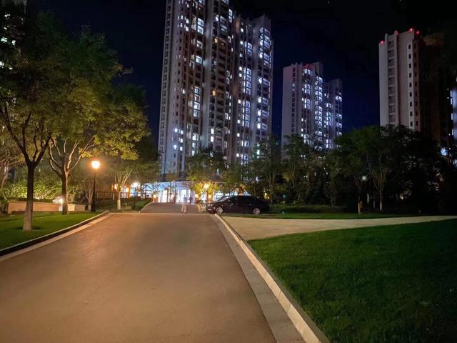 朋友去世，是否删除微信、 QQ等联系方式