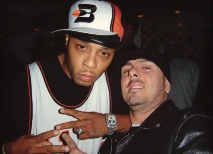 爱与和平是什么梗？