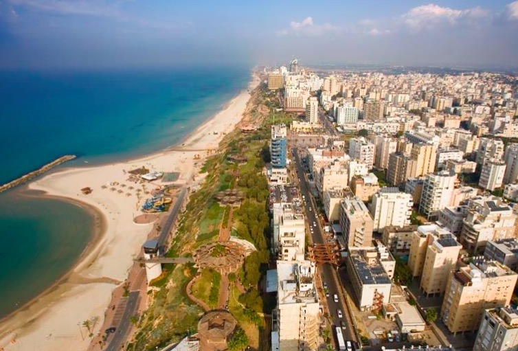 以色列的土地面积相当于中国的哪个省？