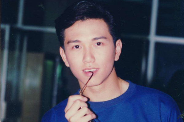 红极一时的TVB温兆伦，为什么如流星般消失？