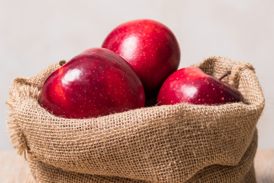 上坟放几个苹果好