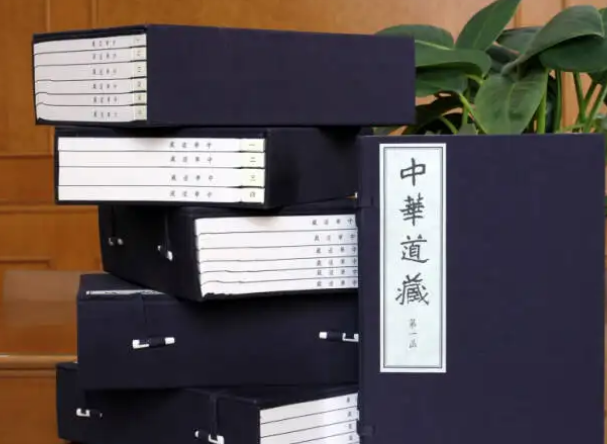 临兵斗者皆阵列前行是什么意思？