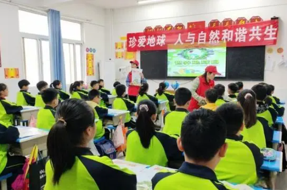 宁陵清华园学校现状