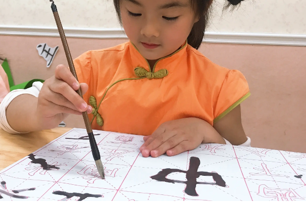 一字值千金是什么意思