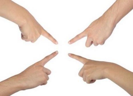 大拇哥二拇弟的童谣叫什么