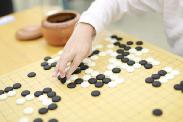 手谈是什么意思