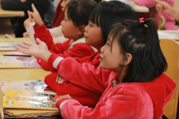 声声入耳的意思