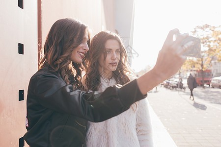 le是什么意思啊？