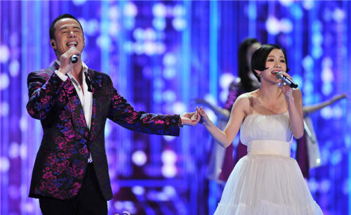 抖音爱就像蓝天白云晴空万里是什么歌谁唱的 答案歌词