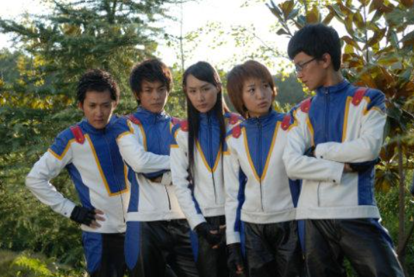 金甲战士演员表全部