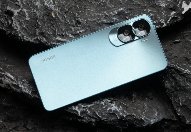 目前手机电池容量最大的手机